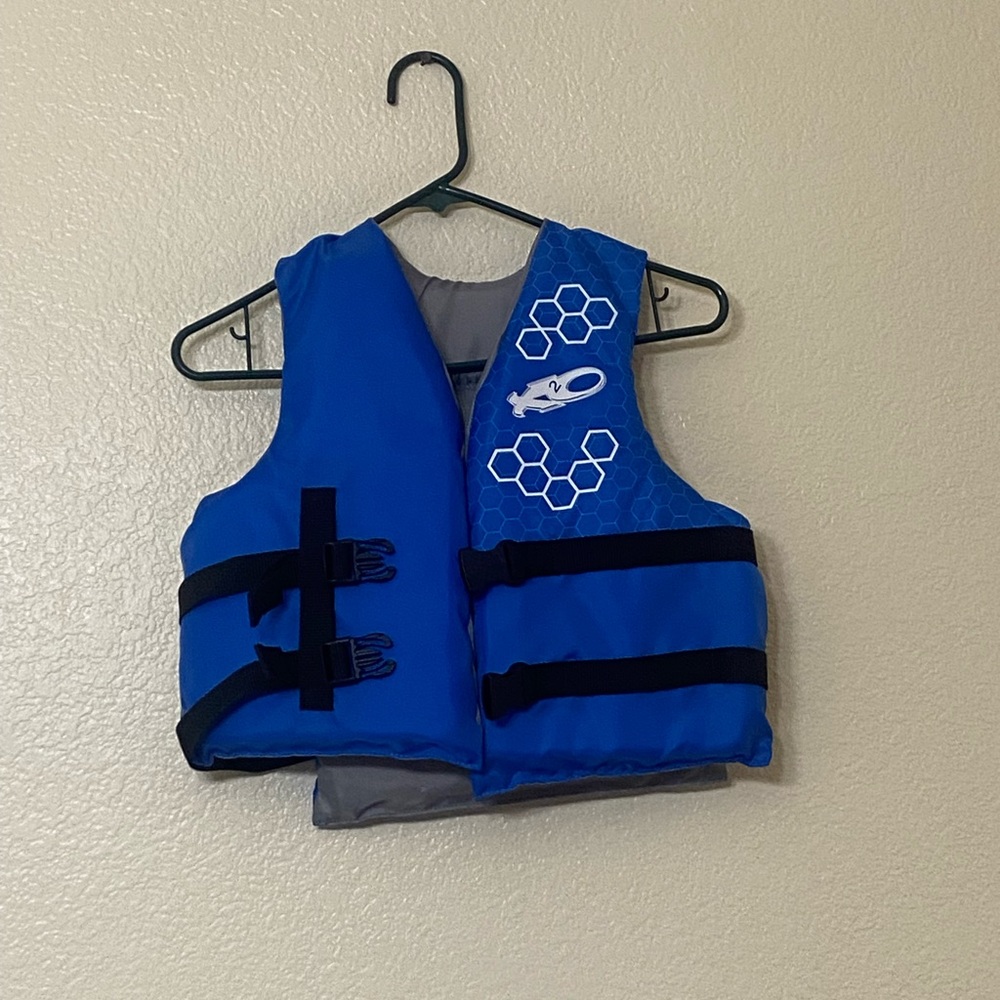 Blue Youth 50-90 lbs Life Jacket